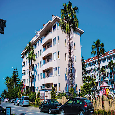 Side Bay Hotel